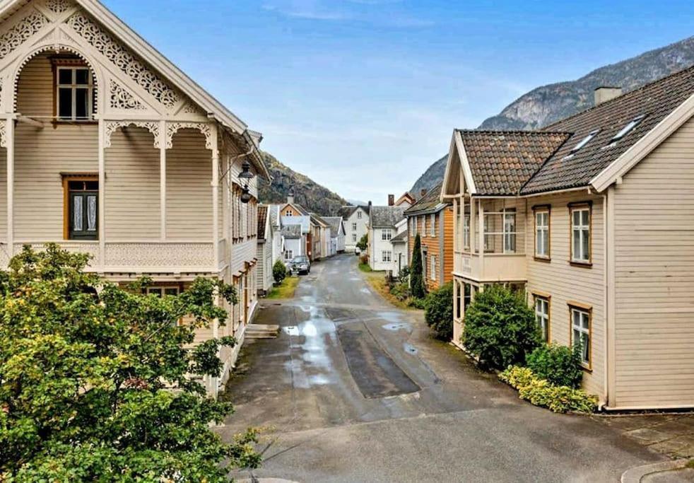 Kvammehuset Pa Gamle Laerdalsoyriヴィラ エクステリア 写真