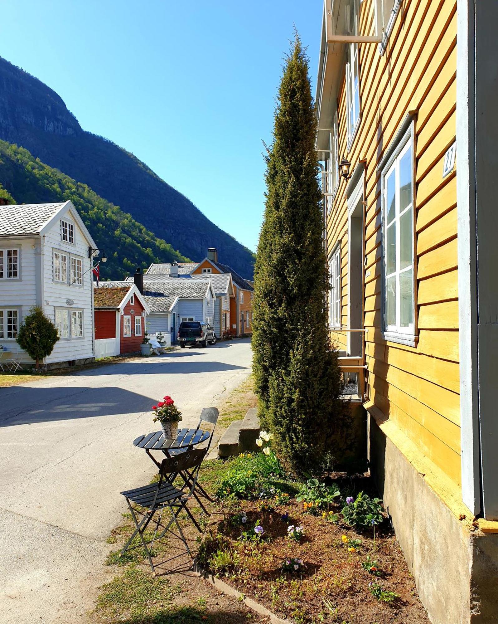 Kvammehuset Pa Gamle Laerdalsoyriヴィラ エクステリア 写真