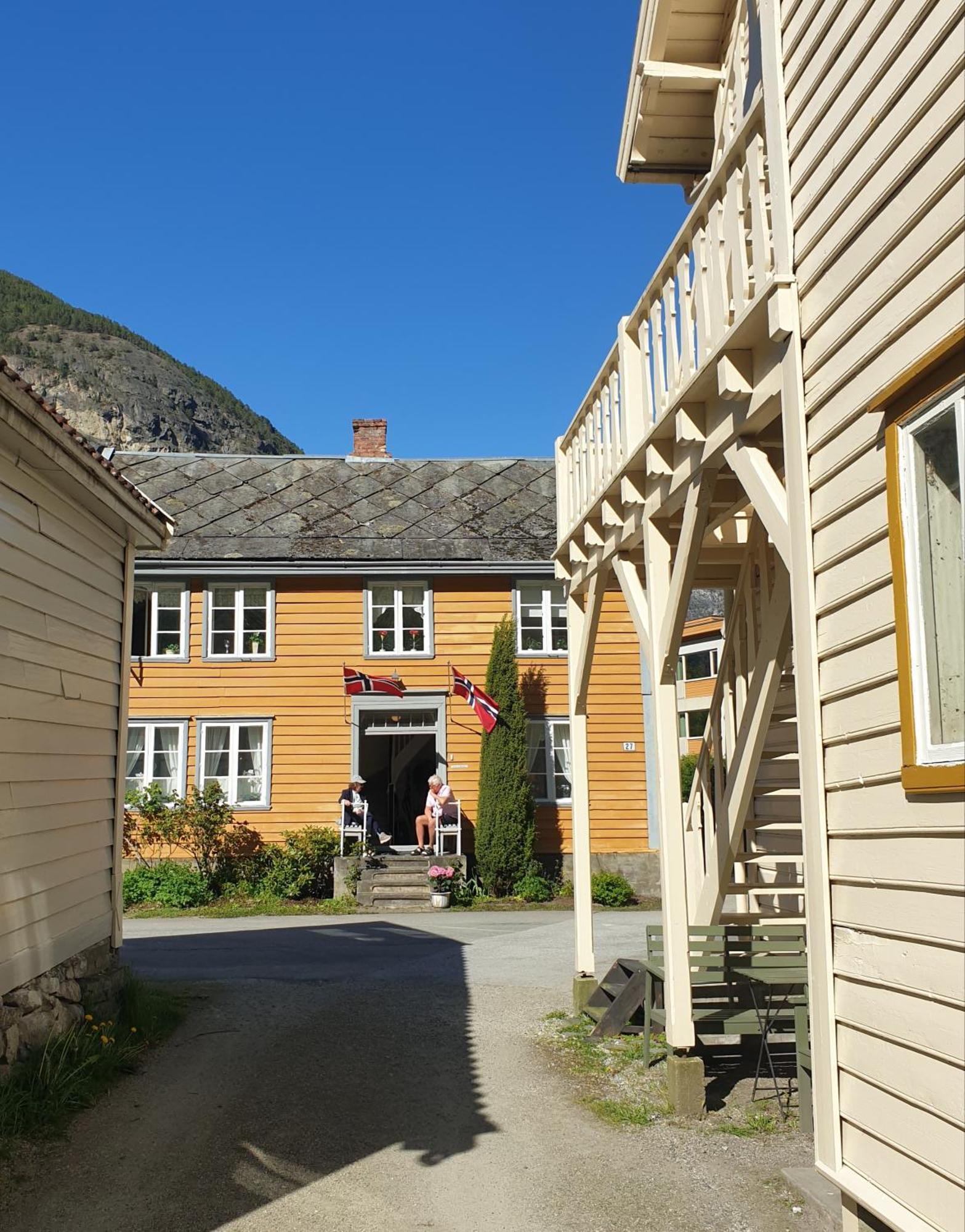 Kvammehuset Pa Gamle Laerdalsoyriヴィラ エクステリア 写真
